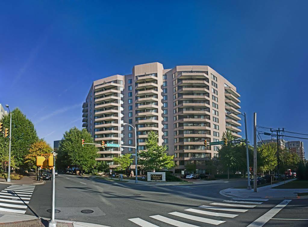 Oakwood Arlington Aparthotel Exterior photo